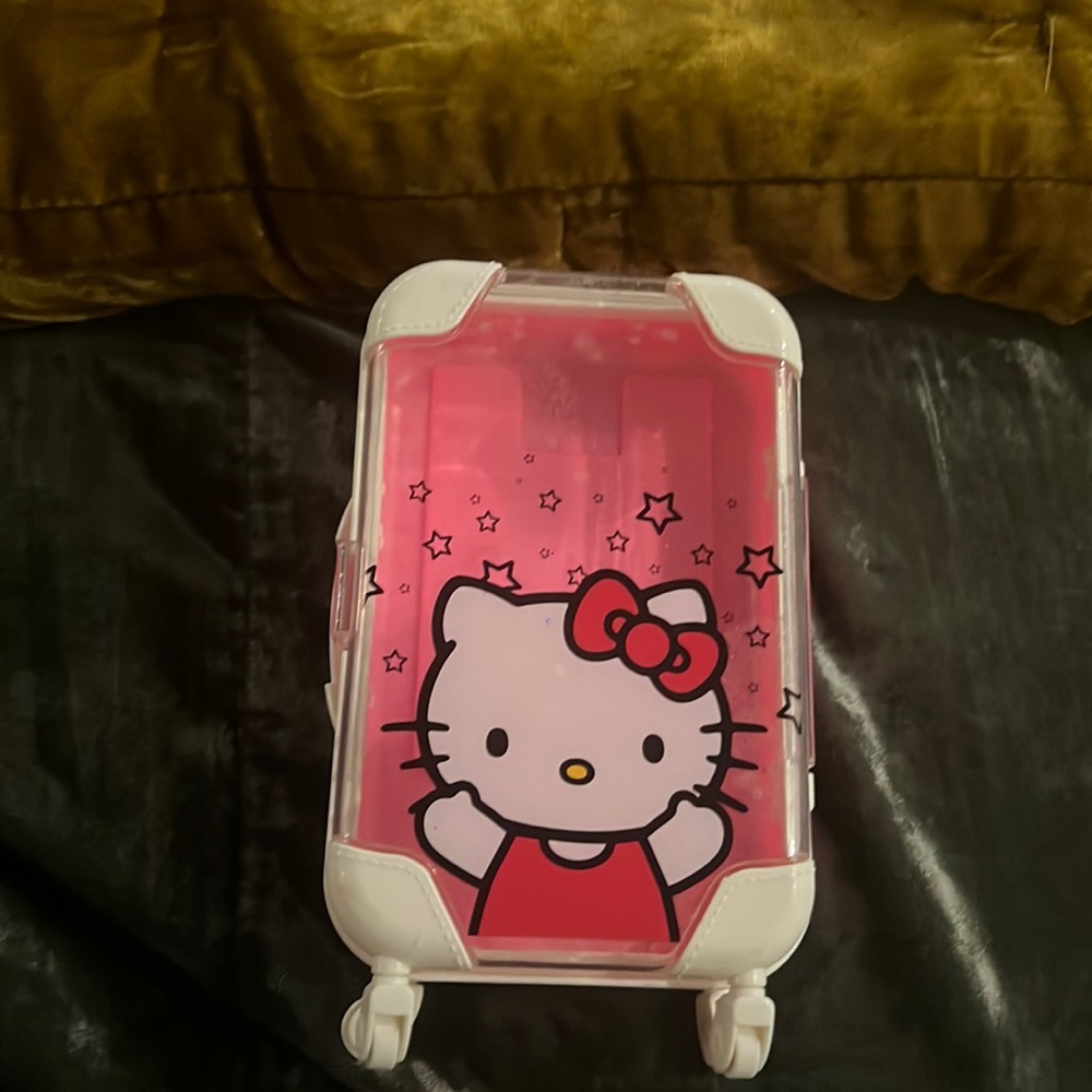 Hello kitty mini suitcase